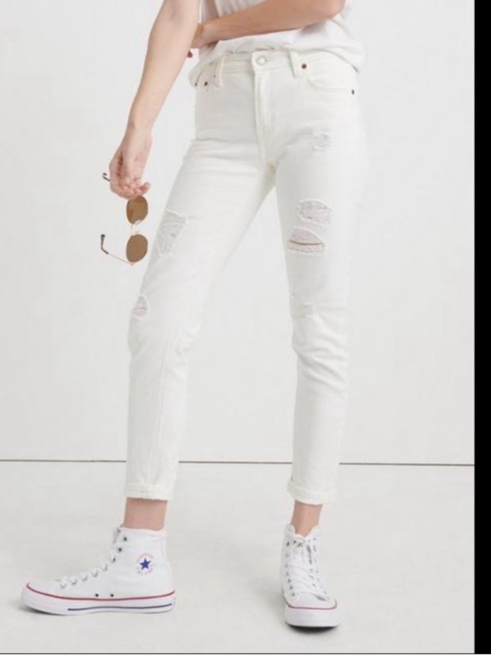 Lucky Brand Women's White Distressed cuffed hem Boyfriend Jeans size 12/31